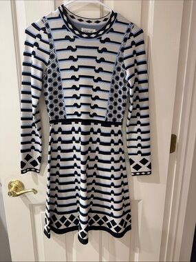 Like New XSP Eliza J Long-Sleeve Striped Knit Dress in White and Blue
